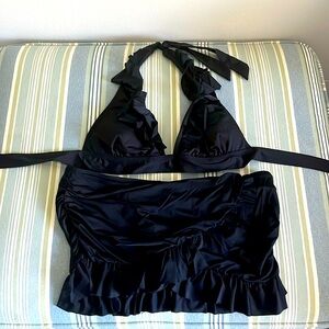 Kenneth Cole reaction, black skirt, bikini size medium